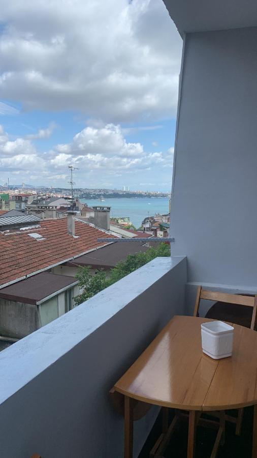 דירות איסטמבול Butiq Flat With Bosphorus View מראה חיצוני תמונה